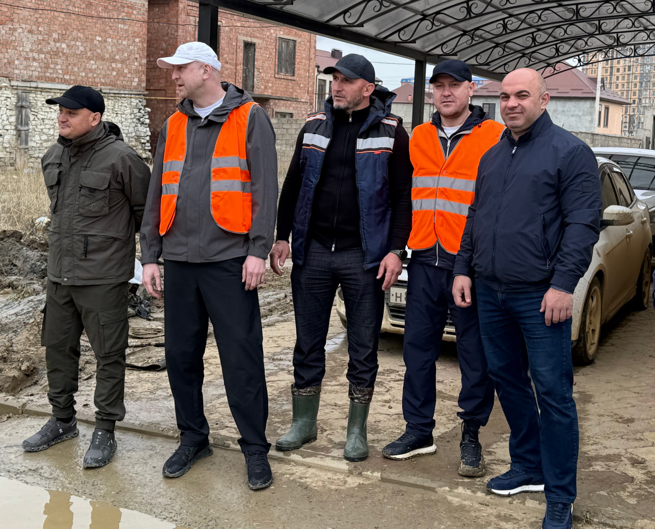 Арсланбек Алибеков рассказал об участии Минтранса РД в общероссийском субботнике